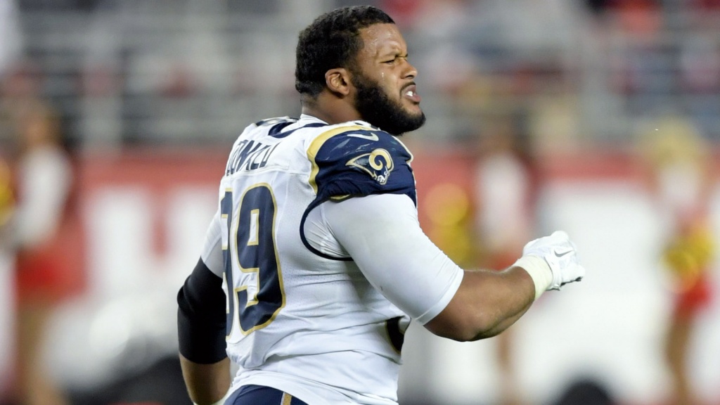 091316-nfl-los-angeles-rams-aaron-donald-1.jpg