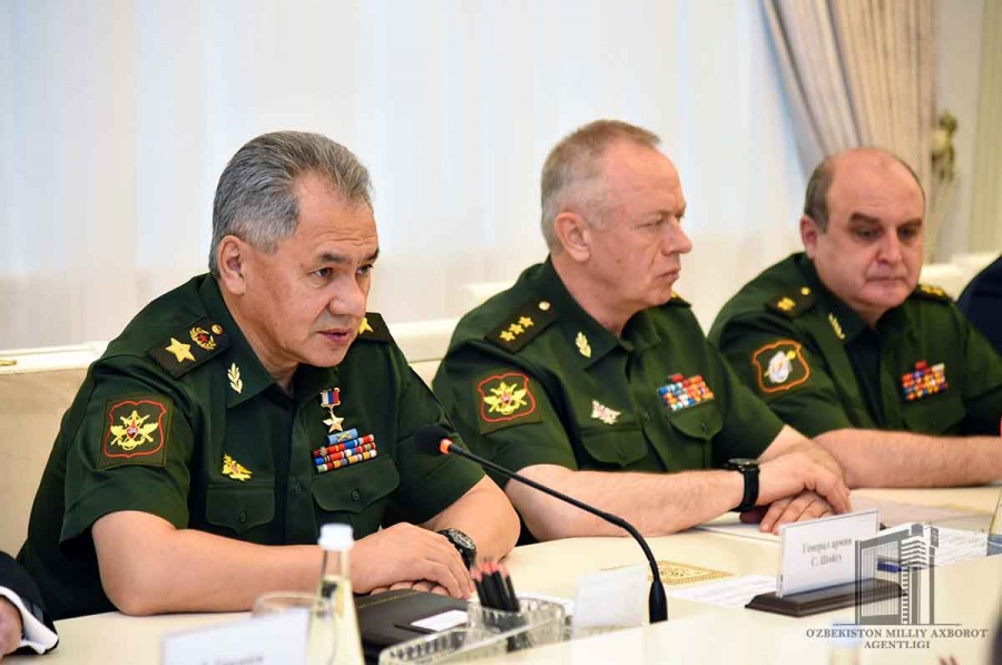 Meeting at the Ministry of Defense