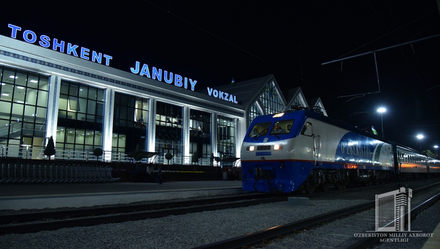 Tashkent Southern Railway Station trains began running