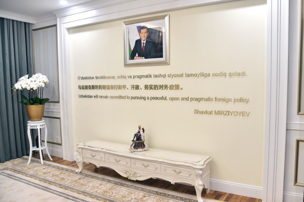 photo5337035712333196130.jpg photo5337035712333196130.jpg