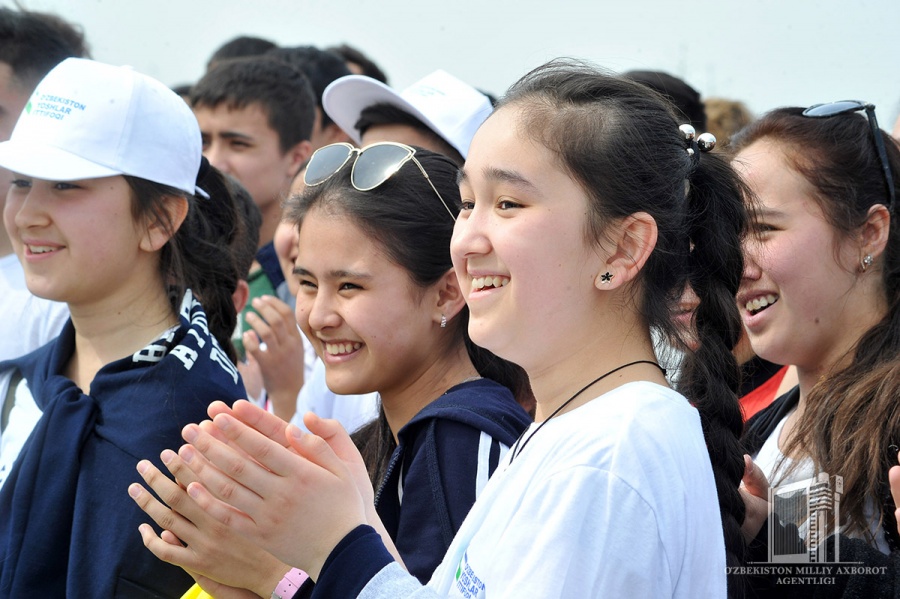 A marathon was attended by over a thousand young boys and girls