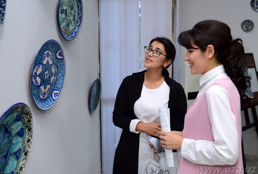 At the Kamolliddin Behzod Eastern miniature art museum, masterly potter Bahtiyor Nazirov’s exhibition has opened