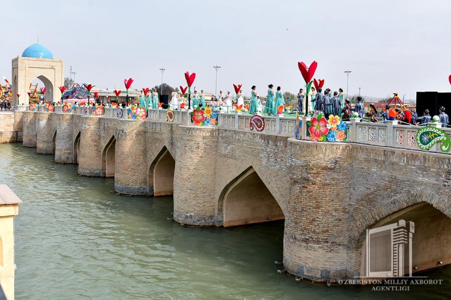 Festive sayil, dedicated to Navruz in Kashkadarya