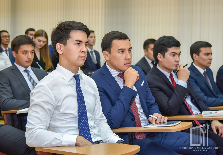 Maria Zakharova visits UWED