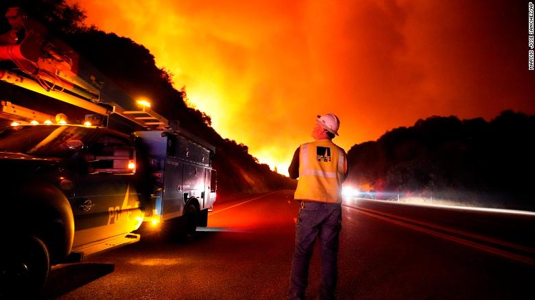 200908134905-01-creek-fire-0908-exlarge-169.jpg 200908134905-01-creek-fire-0908-exlarge-169.jpg