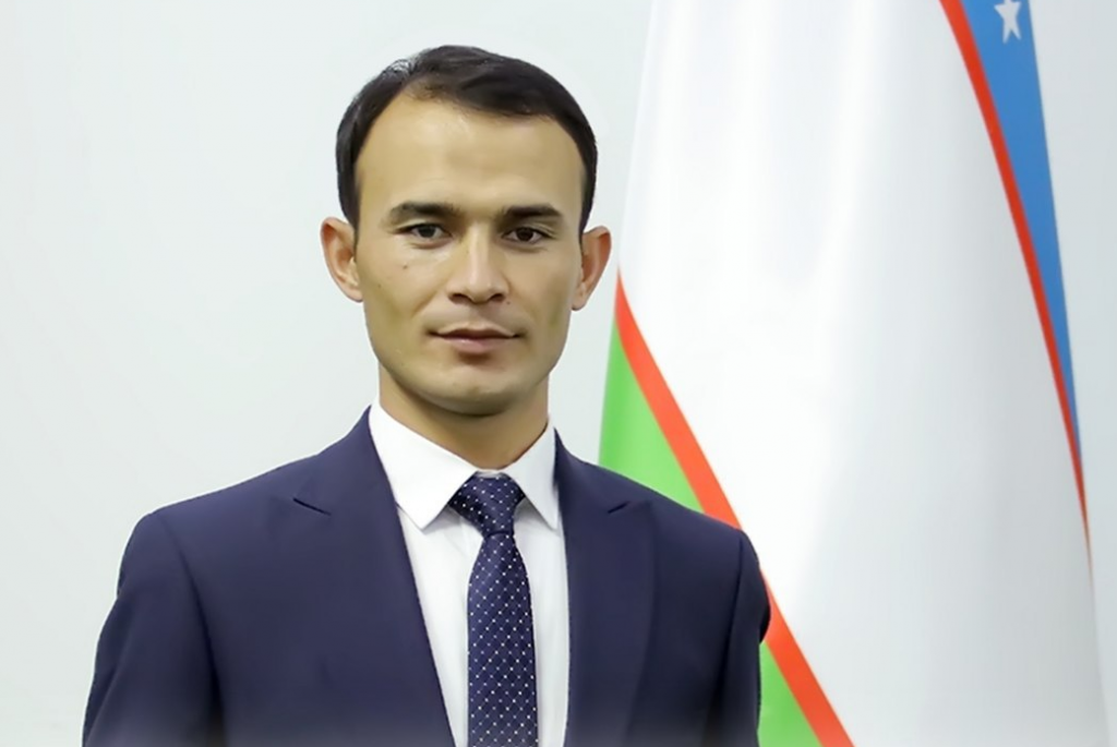 Гофуржонга матбуоттчи.jpg