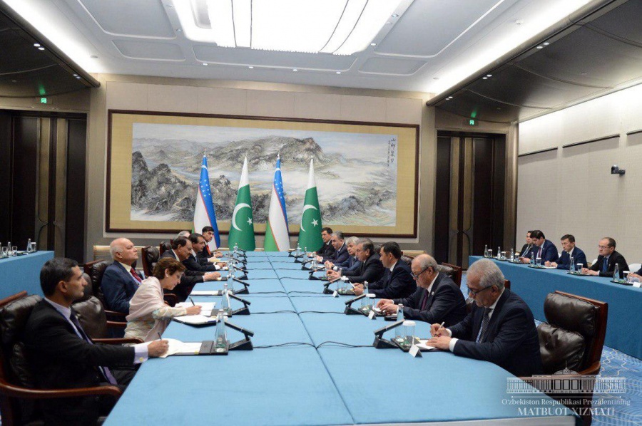 d3c9520c_393e_4373_6a03_f759cdf47895.jpg d3c9520c_393e_4373_6a03_f759cdf47895.jpg